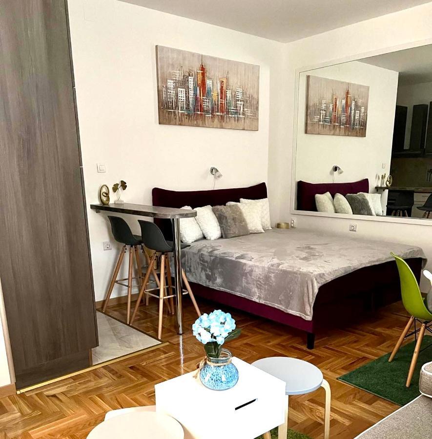 Sweet Studio Apartment Living In Rijeka Exterior foto
